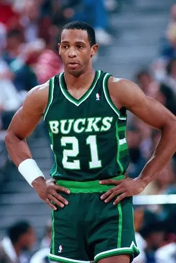 Portrait of Alvin Robertson